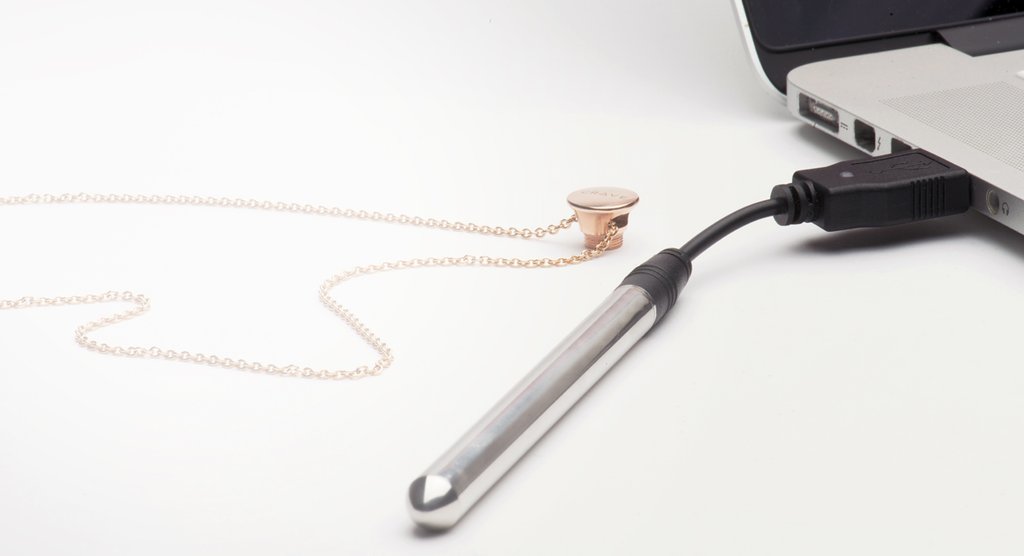 CRAVE VESPER NECKLACE VIBE (IS NOW 25% OFF!)
